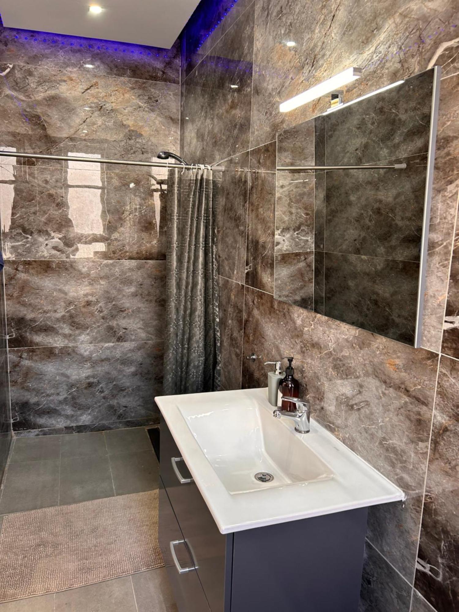 Qawra Penthouse 4person Ac+wifi Apartamento St. Paul's Bay