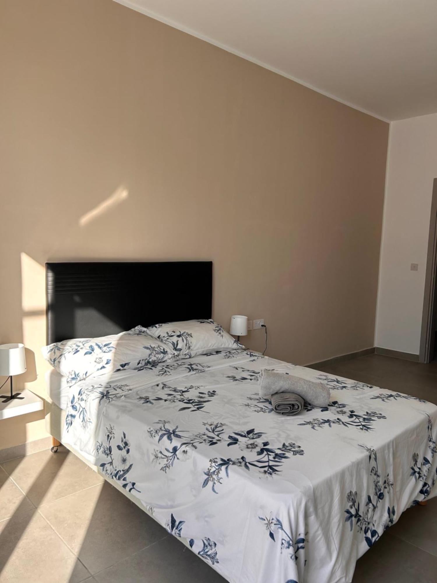 Qawra Penthouse 4person Ac+wifi St. Paul's Bay