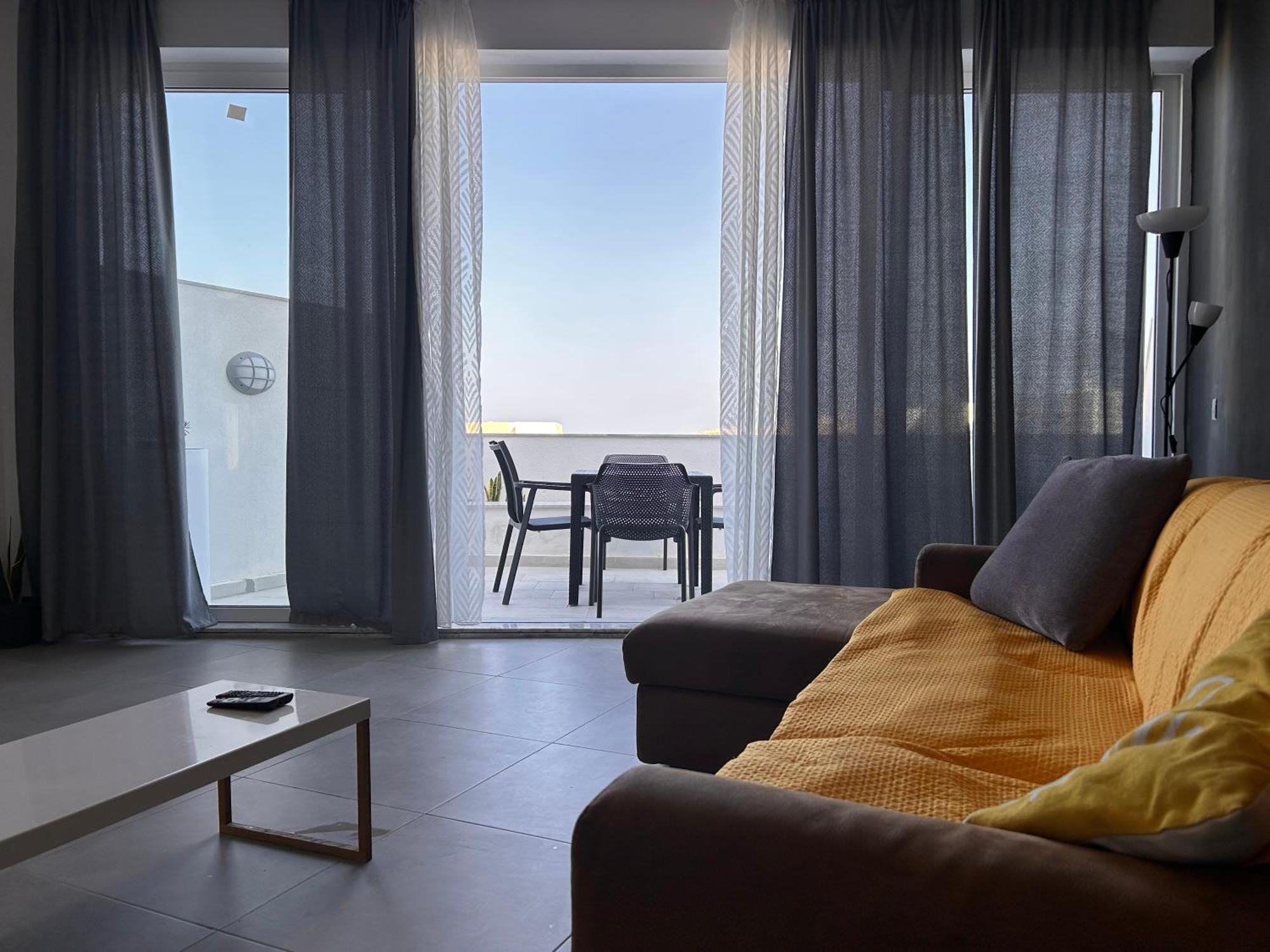 Apartamento Qawra Penthouse 4person Ac+wifi